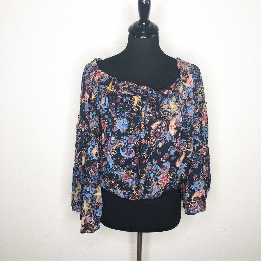 Free People black pink blue floral off shoulder flared sleeve top size Medium